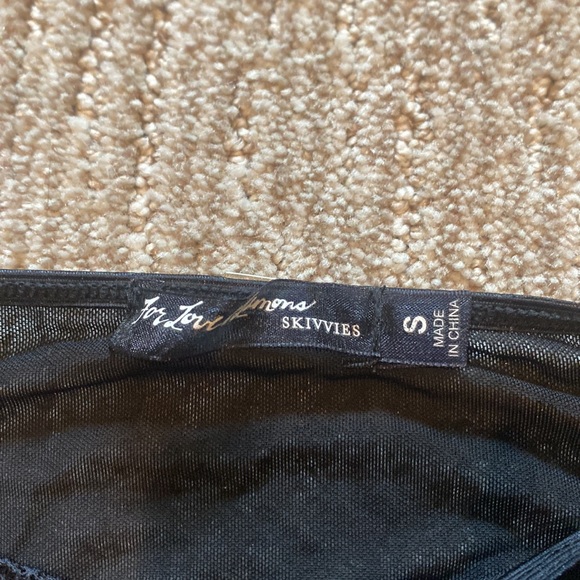 For love and lemons lace crop top - Picture 4 of 4